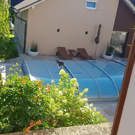 Ferienwohnung Mit Pool An Der Apfelstrasse Puch bei Weiz Exterior photo