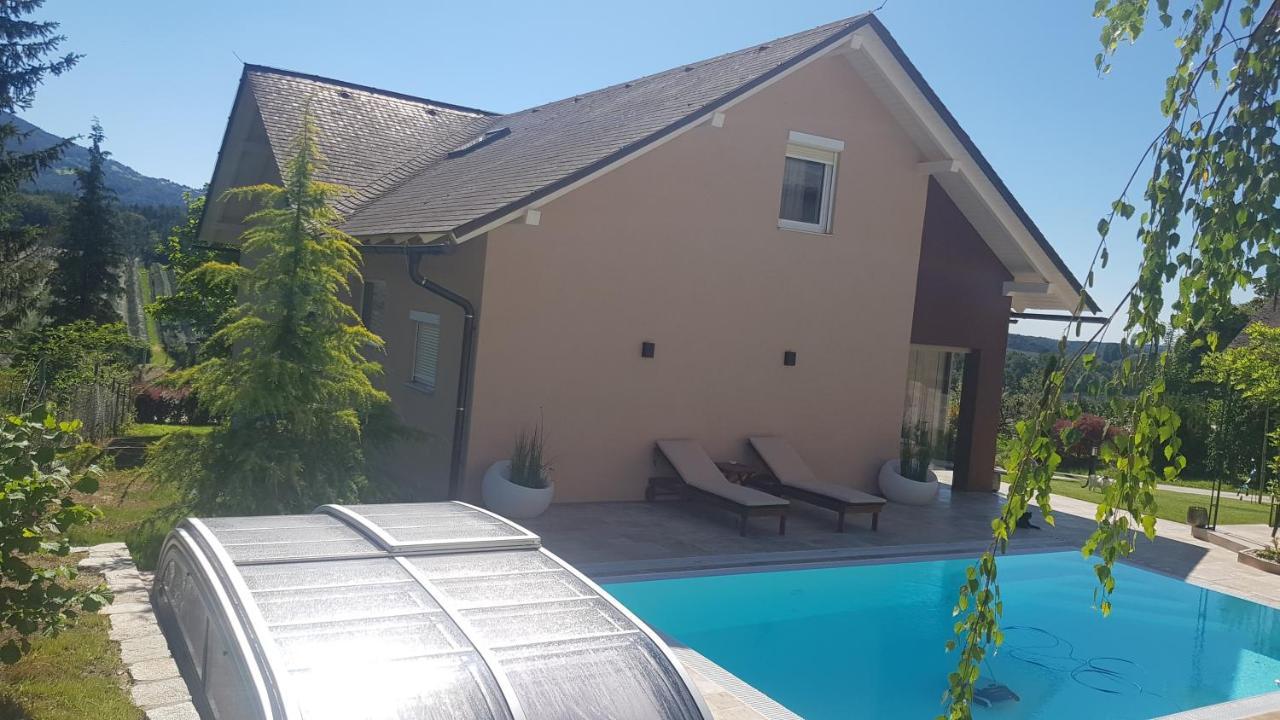 Mit Pool An Der Apfelstrasse Puch bei Weiz