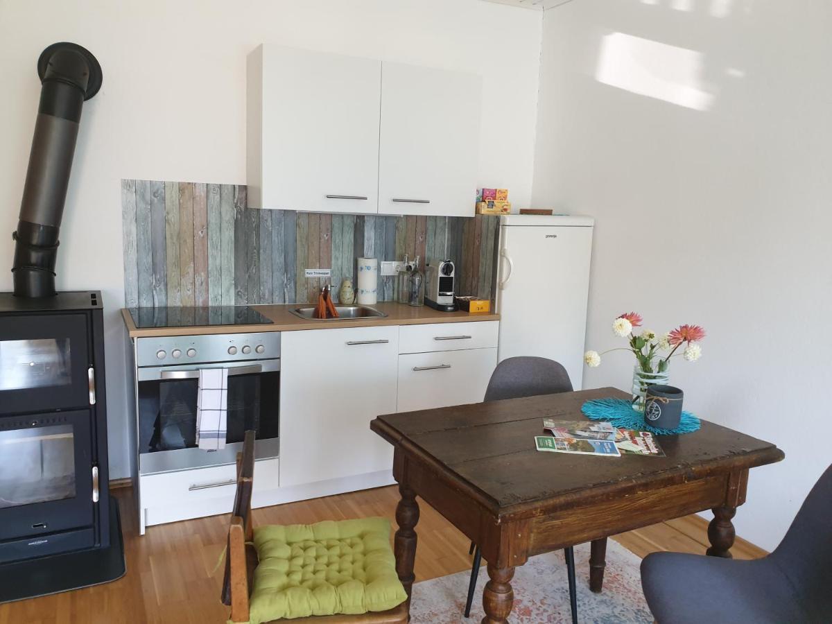 Apartment Mit Pool An Der Apfelstrasse Puch bei Weiz